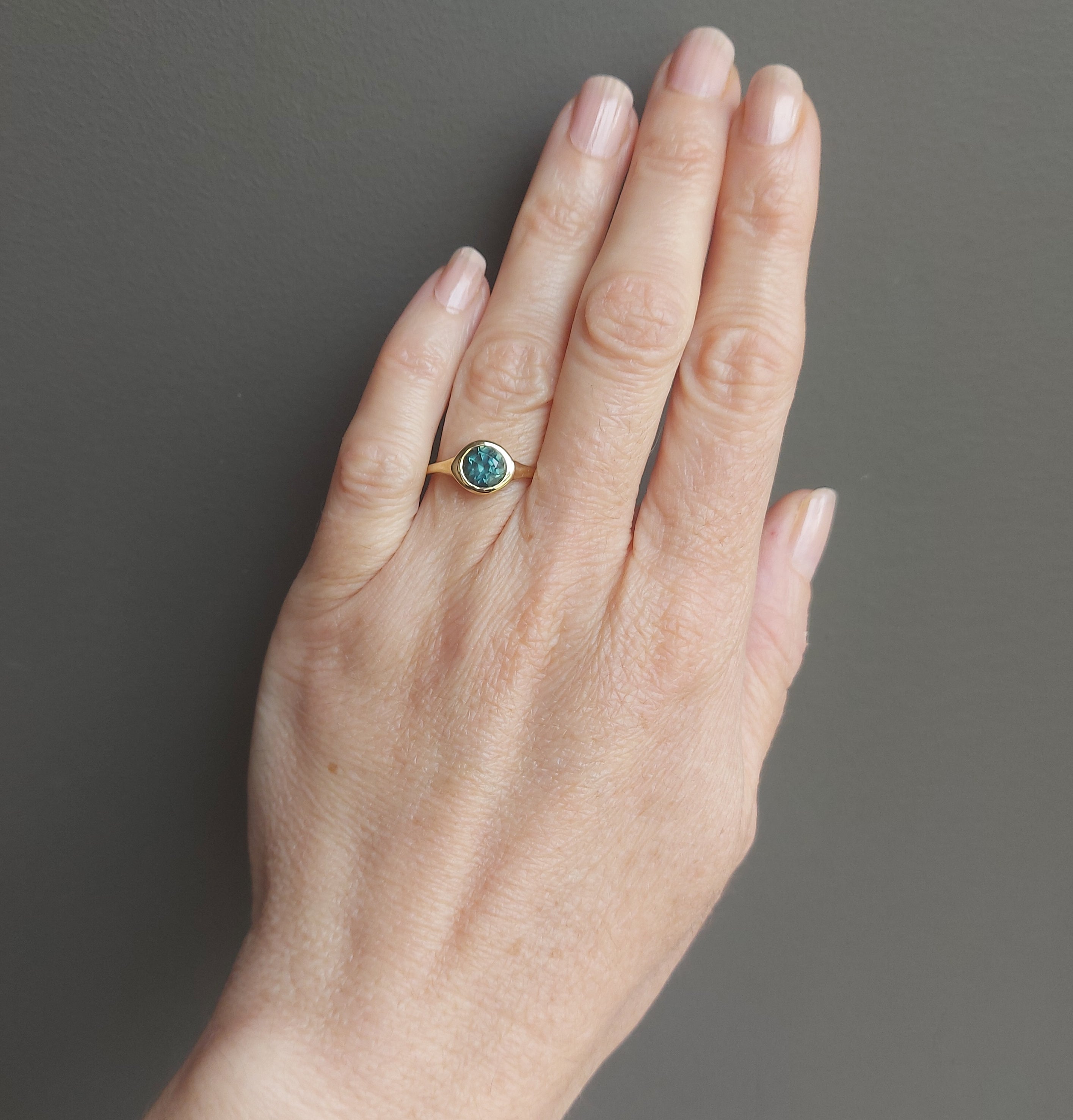 1ct Teal Australian Sapphire Ring