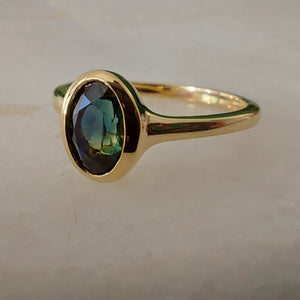 .90ct Teal Oval Australian Sapphire 9ct Yellow Gold ring