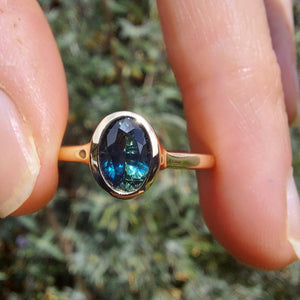 .90ct Teal Oval Australian Sapphire 9ct Yellow Gold ring